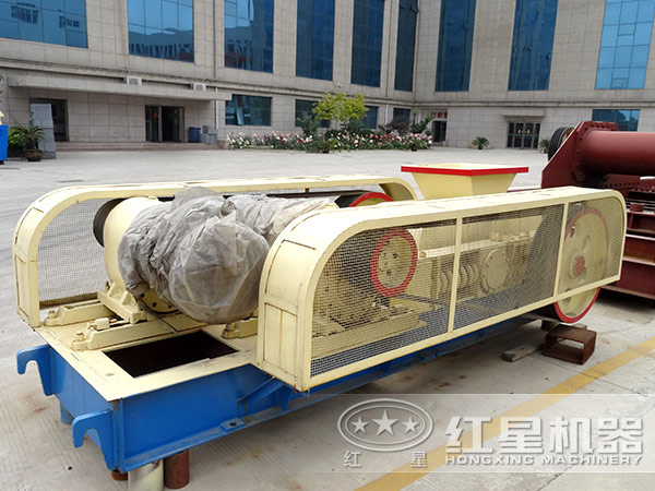 對輥粉碎機(jī)