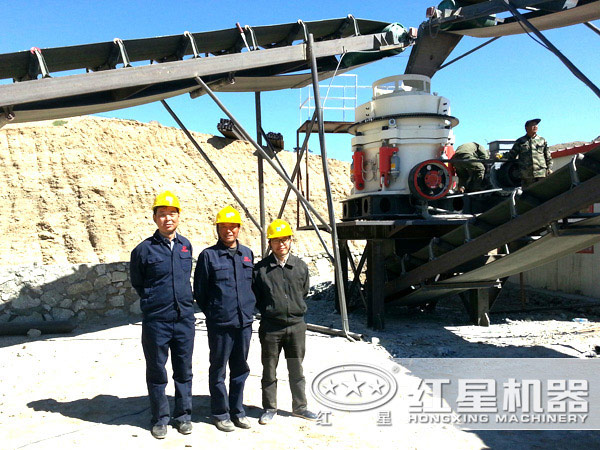 砂石骨料生產(chǎn)現(xiàn)場(chǎng)圖 砂石骨料生產(chǎn)現(xiàn)場(chǎng)圖