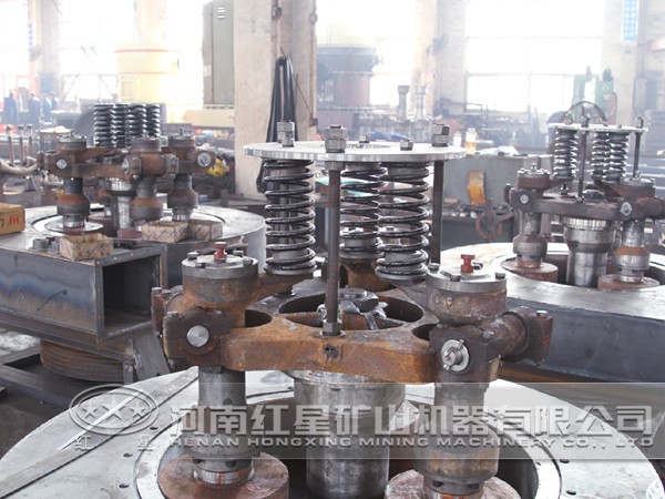 雷蒙磨粉機(jī)配件
