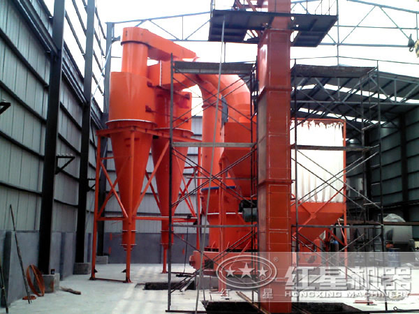 雷蒙磨粉機生產(chǎn)現(xiàn)場圖