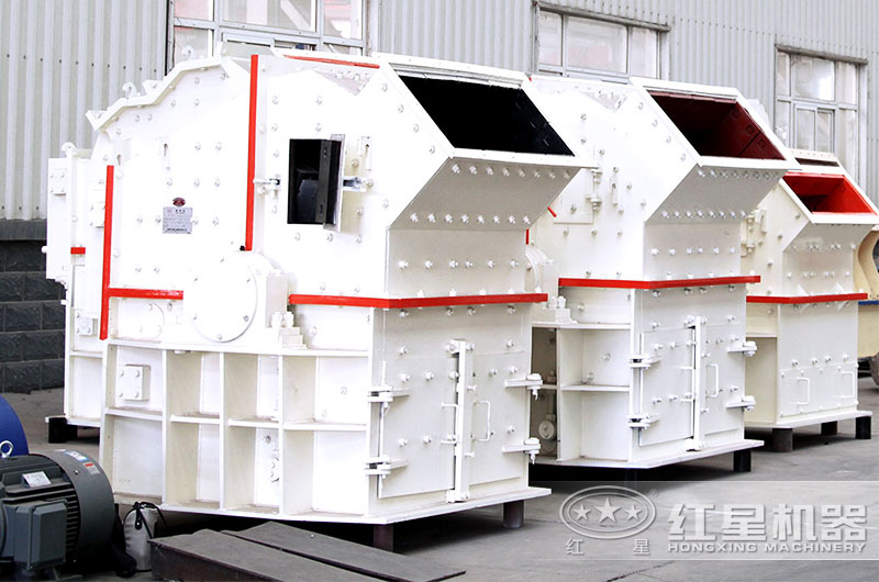 細(xì)碎機(jī)現(xiàn)場實(shí)拍圖