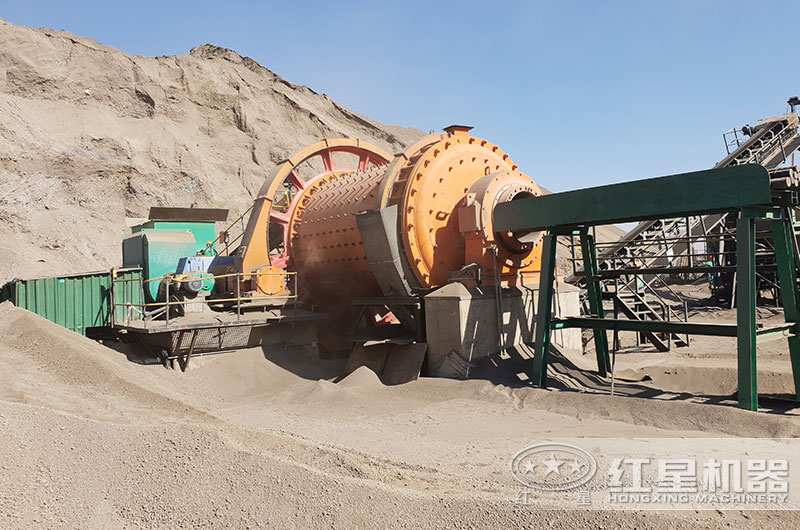 球磨機(jī)作業(yè)現(xiàn)場實(shí)拍