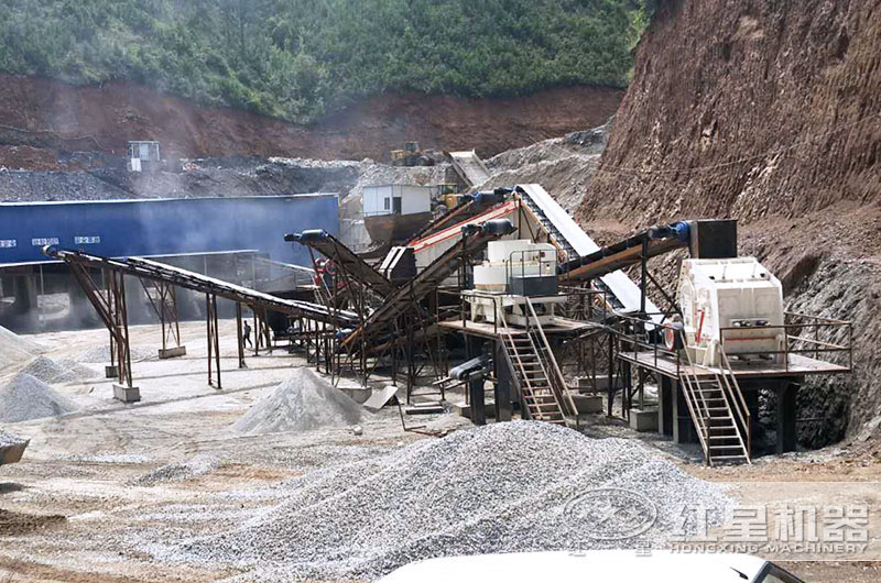 膨潤土貓砂生產(chǎn)現(xiàn)場實拍 膨潤土貓砂生產(chǎn)現(xiàn)場實拍