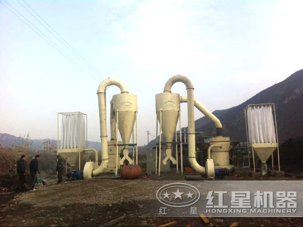 磨粉設(shè)備用戶生產(chǎn)現(xiàn)場(chǎng)