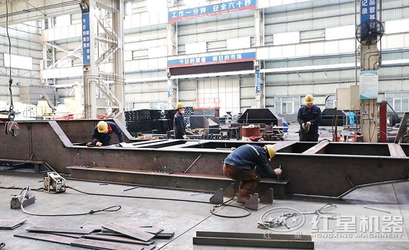 紅星機(jī)器車(chē)間