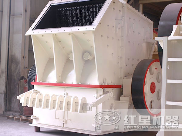 單轉(zhuǎn)子錘式破碎機(jī)