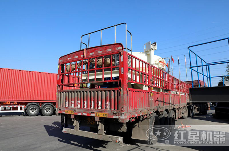 小型打沙機設備發(fā)貨現場