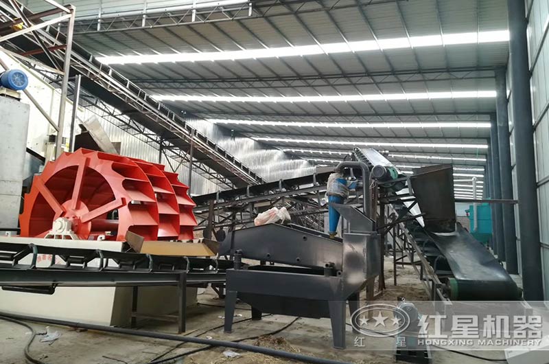 河南客戶洗砂機(jī)生產(chǎn)現(xiàn)場(chǎng)圖