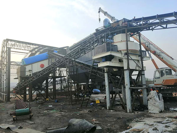 小型制砂機(jī)一套多少錢(qián)？小沙場(chǎng)一年掙多少錢(qián)？