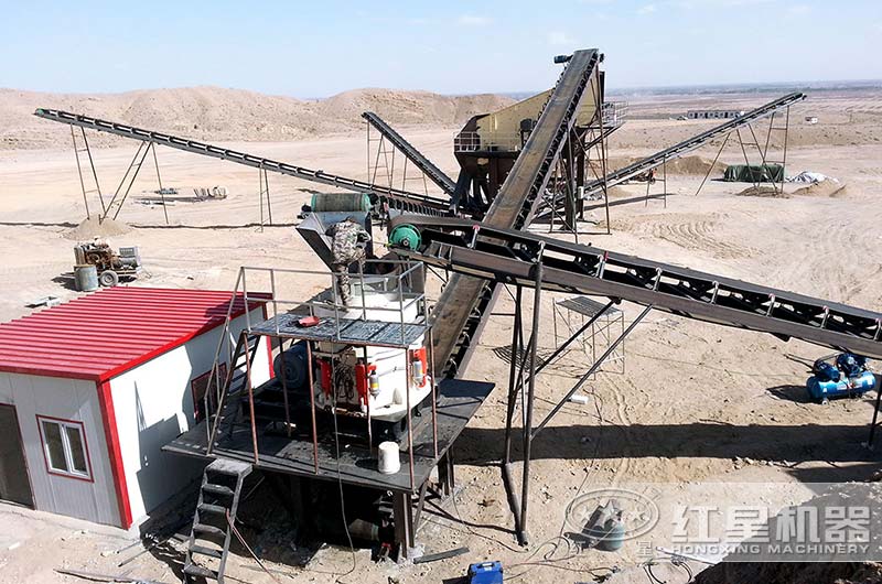 每小時100噸圓錐式破碎機(jī)生產(chǎn)現(xiàn)場圖