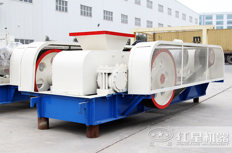 對輥機(jī)圖片 對輥機(jī)圖片