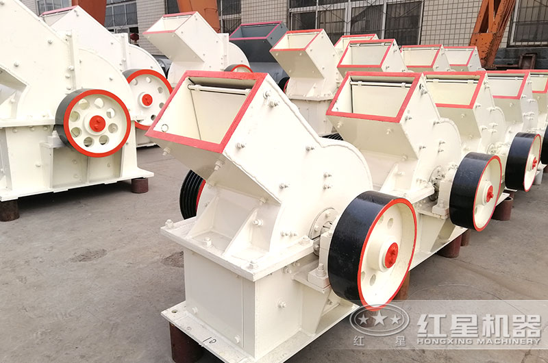 小型錘式破碎機(jī)省心省力