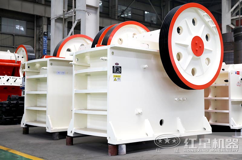 顎式破碎機(jī)結(jié)構(gòu)牢固可靠