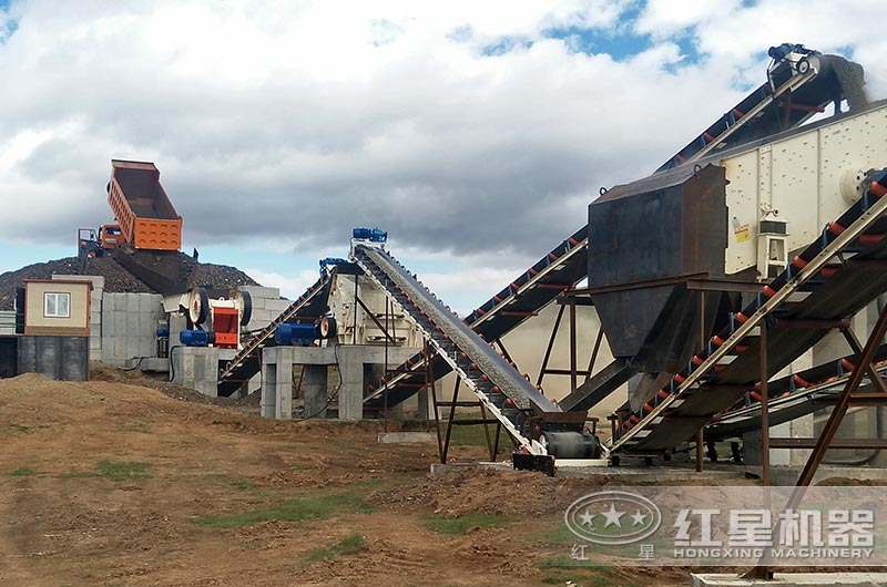 此套顎破+反擊破的中小型制砂機(jī)械設(shè)備報(bào)價(jià)約60萬