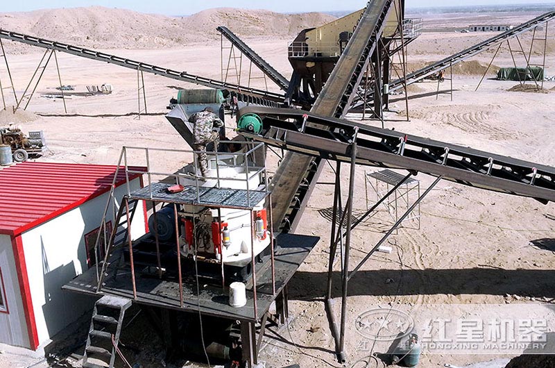 玄武巖石子生產(chǎn)現(xiàn)場(chǎng)